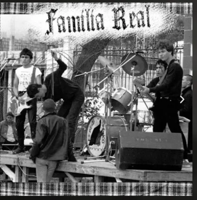 FAMILIA REAL 1